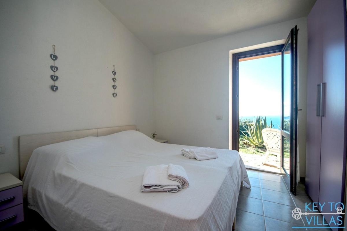 Villa Vista - Key To Villas Costa Paradiso Eksteriør billede