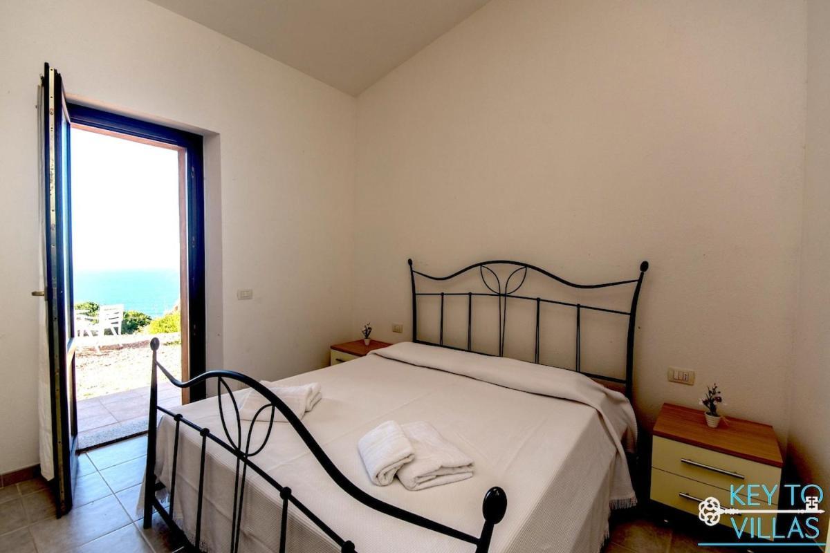 Villa Vista - Key To Villas Costa Paradiso Eksteriør billede